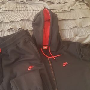 **SOLD** Nike Sweatsuit